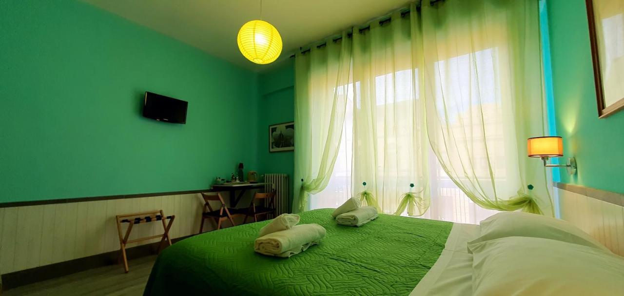 Il Giglio Guest House Firenze Bagian luar foto