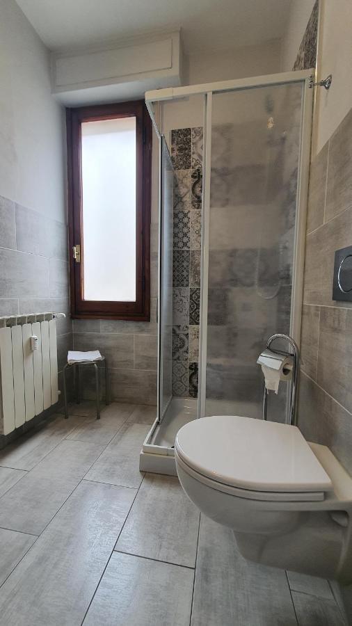 Il Giglio Guest House Firenze Bagian luar foto